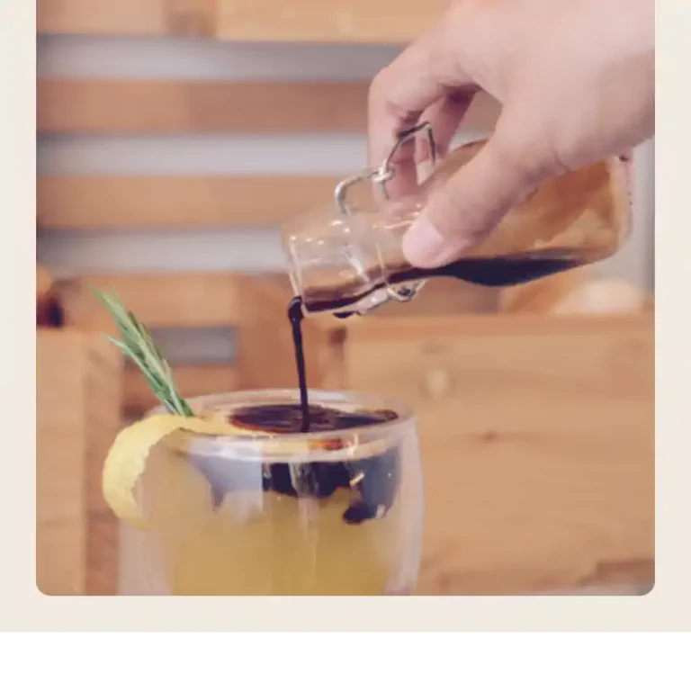 hwantsu creative cafe4 768x769